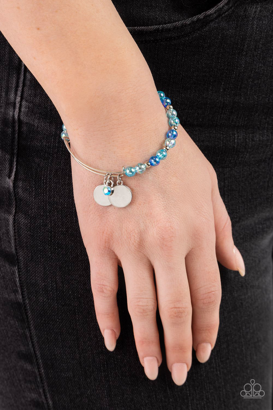 Paparazzi - Bodacious Beacon - Blue Bracelet