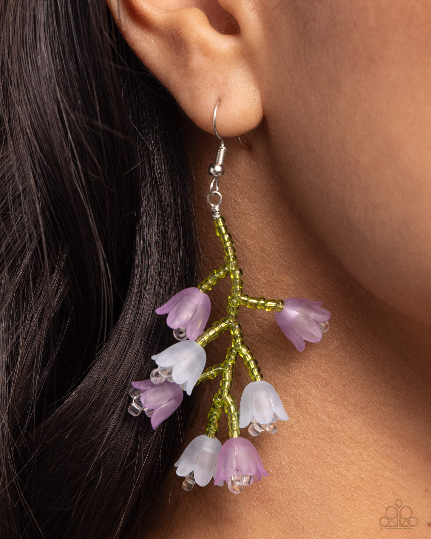 Paparazzi - Beguiling Bouquet - Purple Earrings