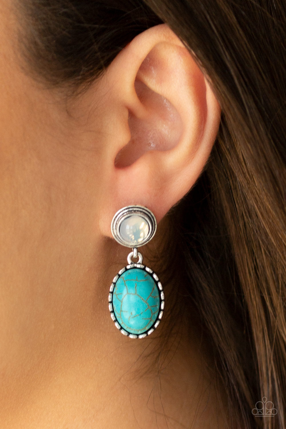 Paparazzi - Western Oasis - Blue Post Earrings