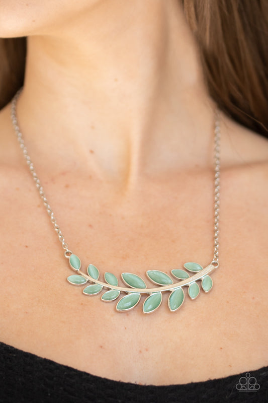 Paparazzi - Frosted Foliage - Green Necklace