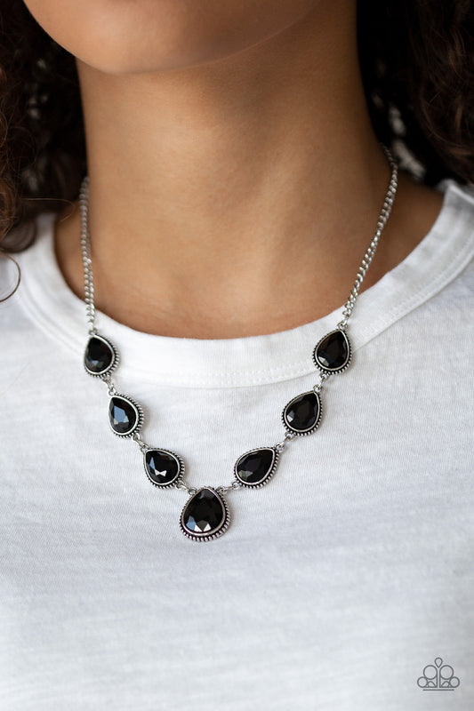 Paparazzi - Socialite Social - Black Necklace