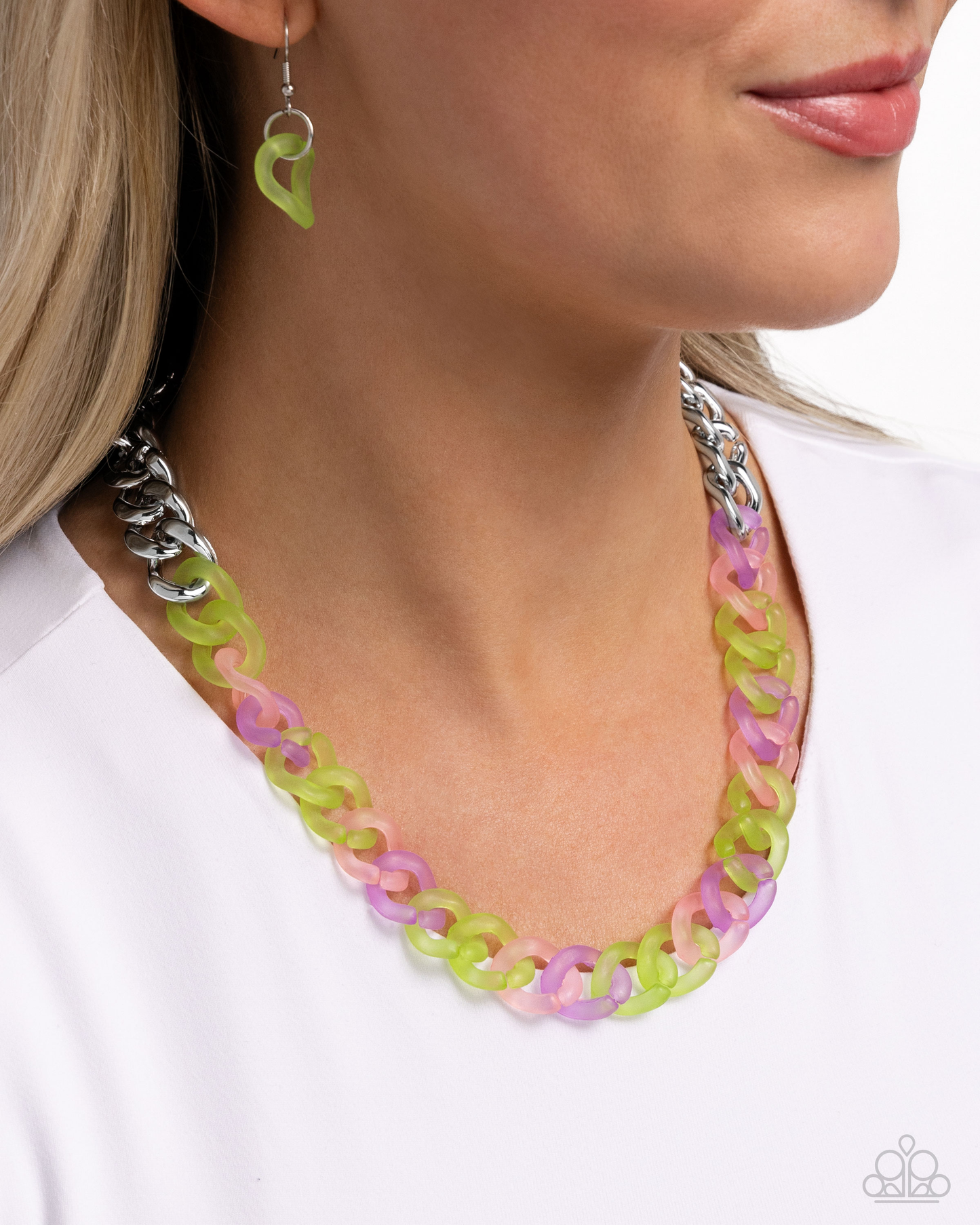 Paparazzi - Rainbow Ragtime - Green Necklace