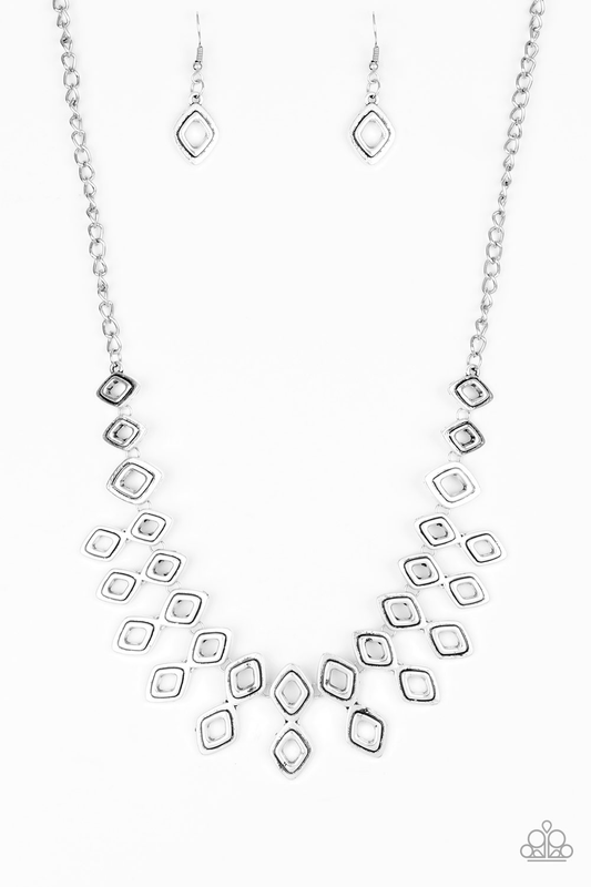 Paparazzi - Geocentric - Silver Necklace