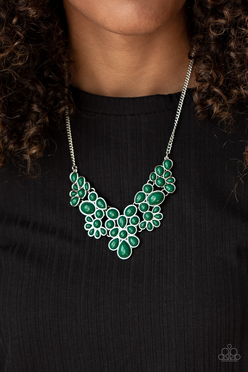 Paparazzi - Bohemian Banquet - Green Necklace