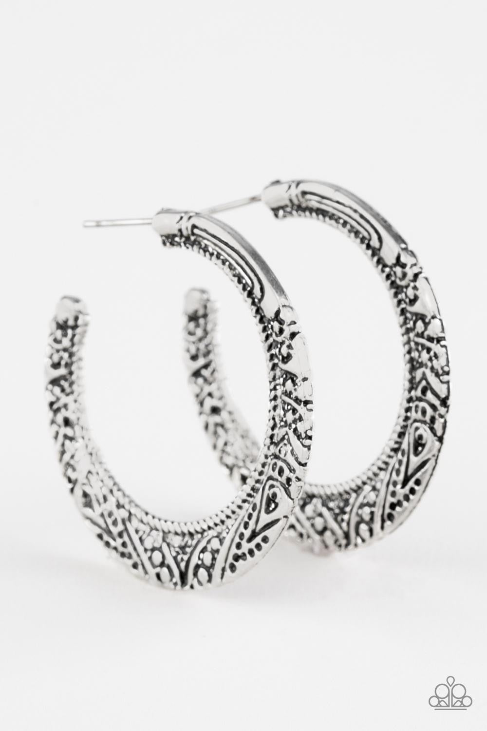 Paparazzi - Rumba Rendezvous Silver Earrings