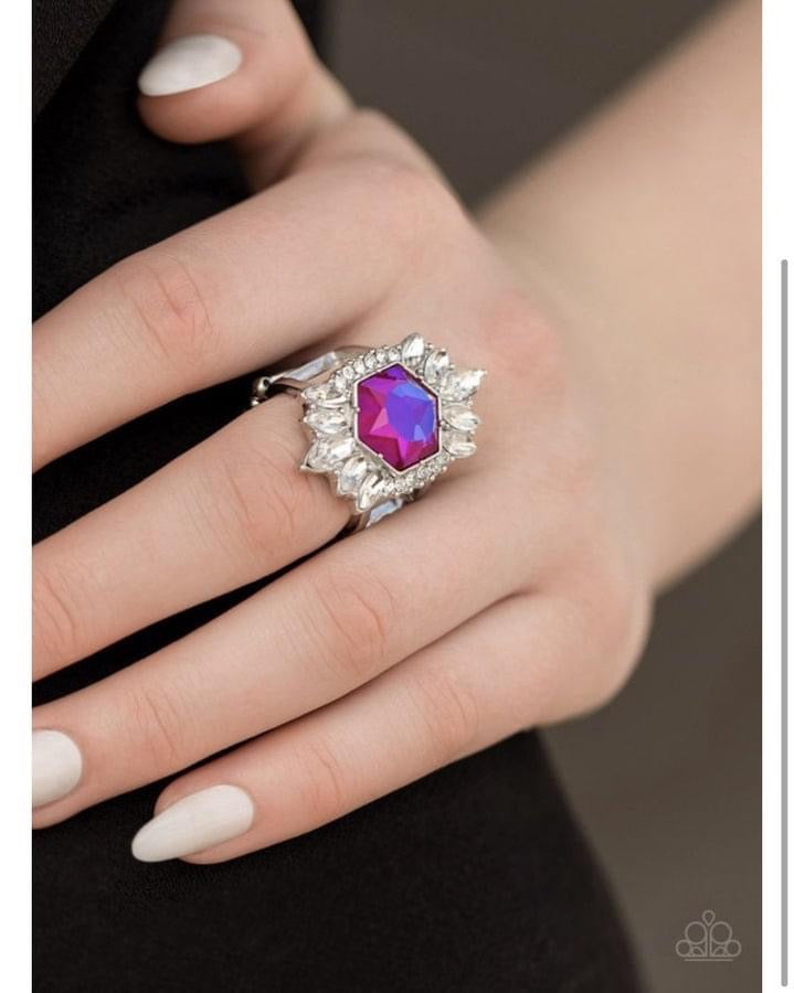 Paparazzi - Divine Intervention - Pink Ring