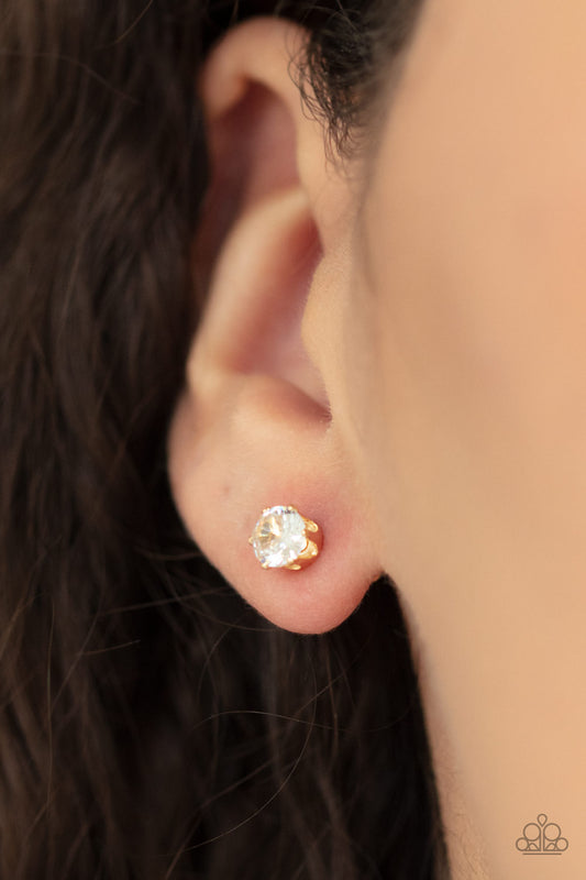 Paparazzi - Delicately Dainty - Gold Post Earrings