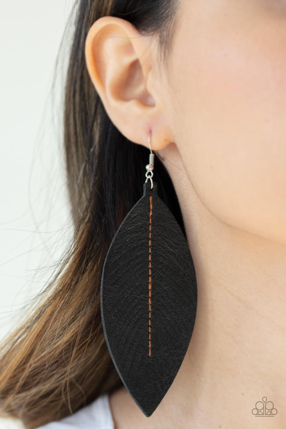 Paparazzi- Naturally Beautiful Black Earrings