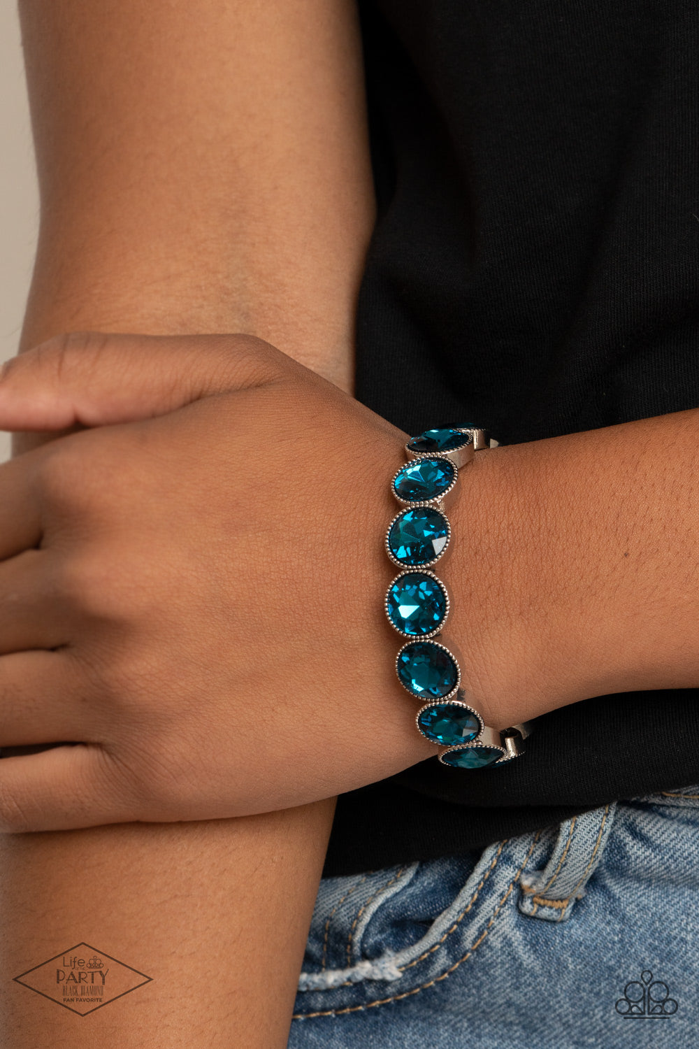 Paparazzi - Number One Knockout - Blue Bracelet