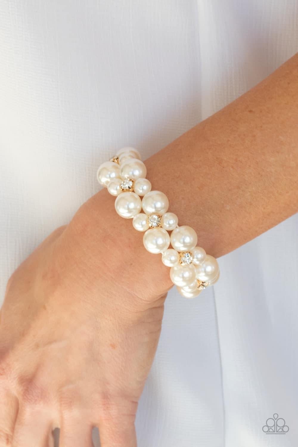 Paparazzi - Flirt Alert-Gold Pearl Bracelet