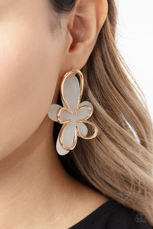 Paparazzi - Glimmering Gardens Gold Post Earrings