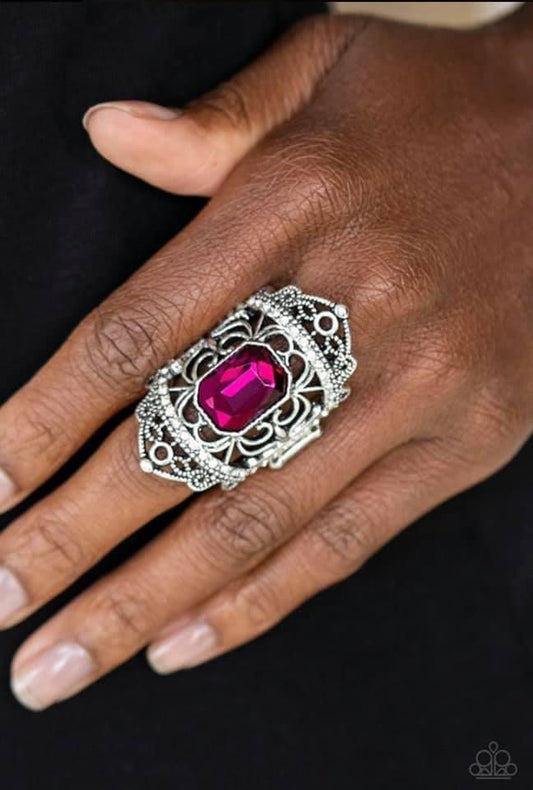 Paparazzi - Undefinable Dazzle Pink Ring