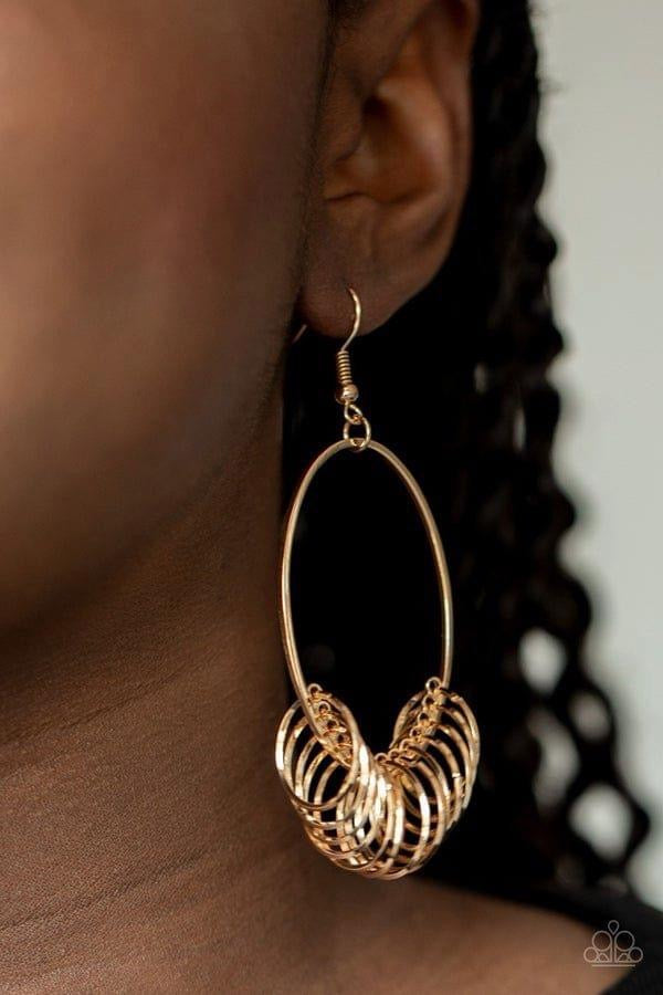 Paparazzi - Halo Effect Gold Earrings