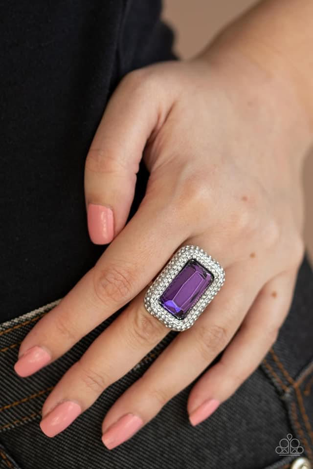 Paparazzi - A Grand Statement Maker Purple Ring