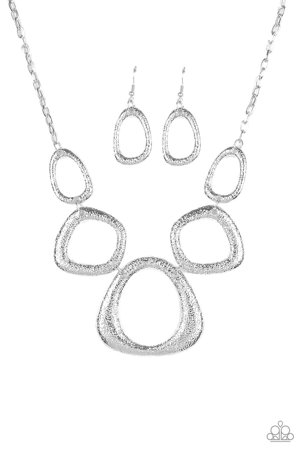 Paparazzi - Backstreet Bandit - Silver Necklace