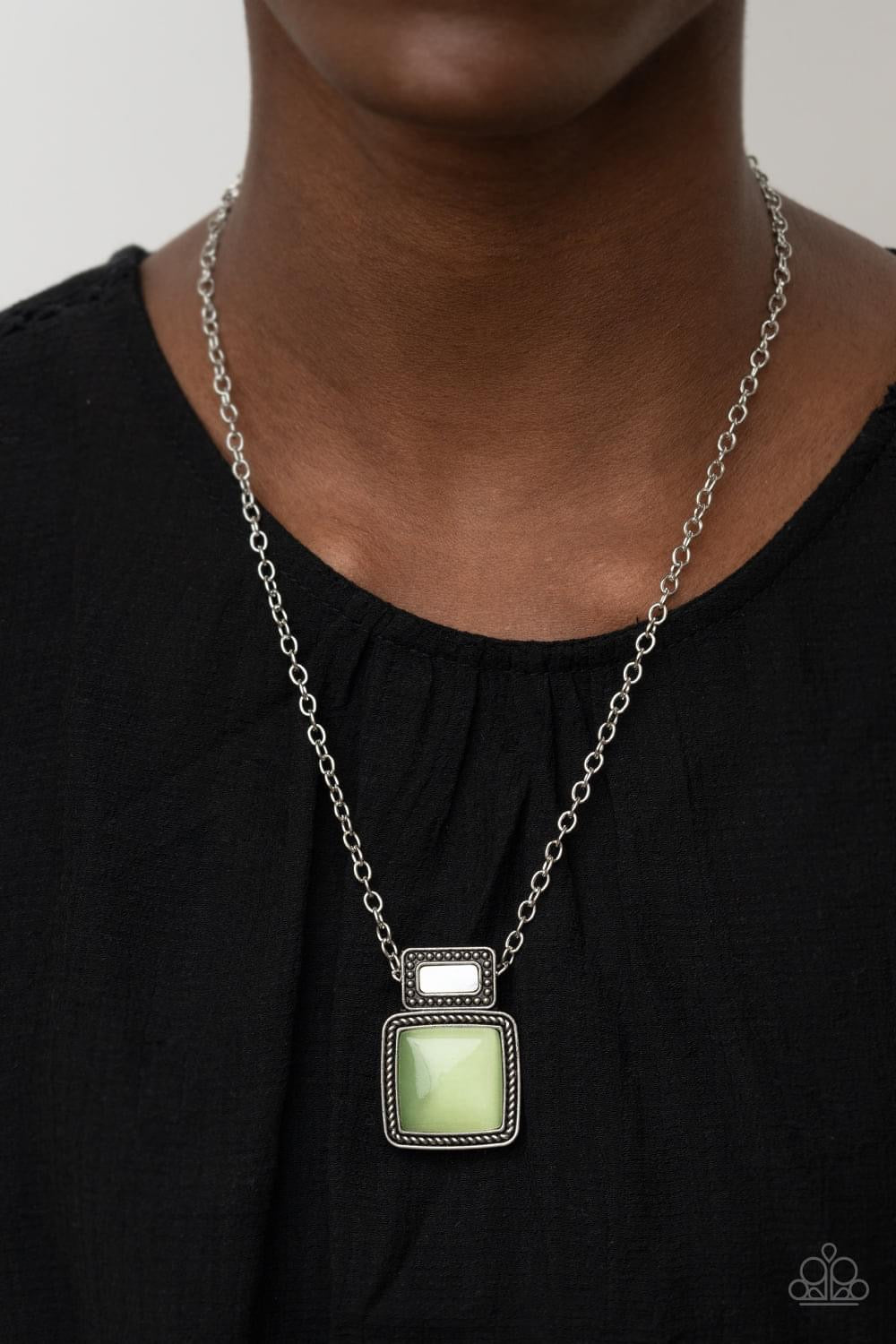 Paparazzi - Ethereally Elemental - Green Necklace