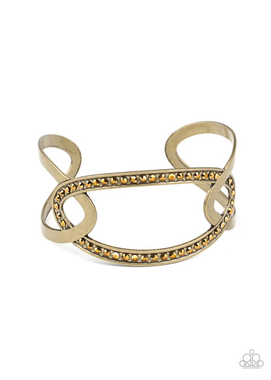 Paparazzi - Never A Dull Moment - Brass Bracelet