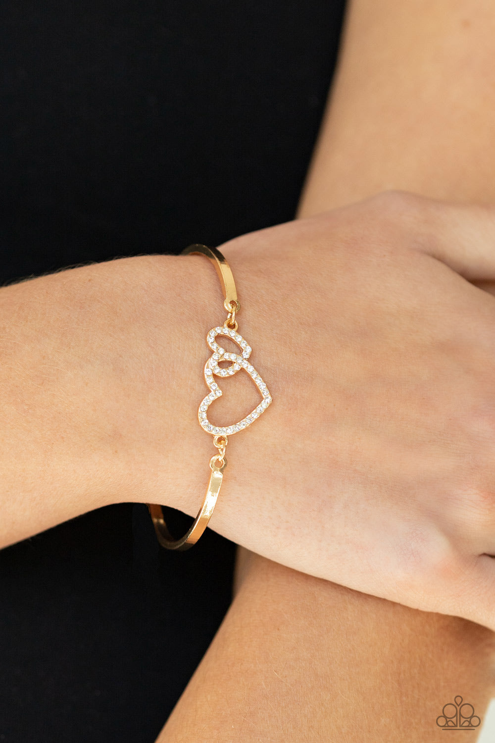 Paparazzi - Cupid is Calling - Gold Bracelet