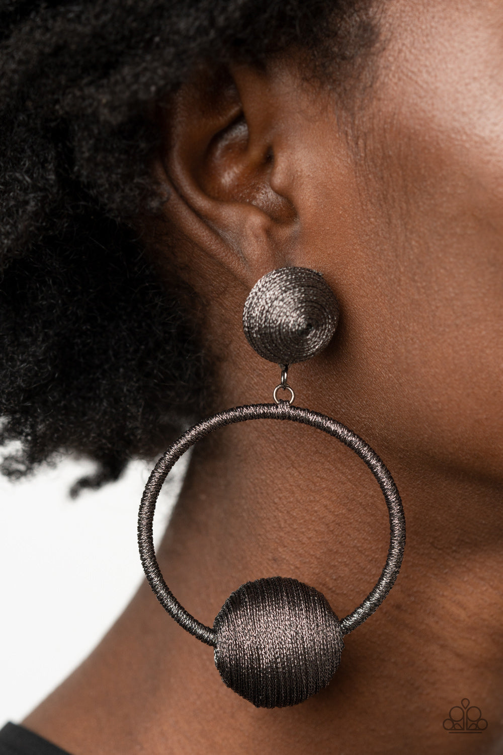 Paparazzi- Social Sphere - Black Post Earrings