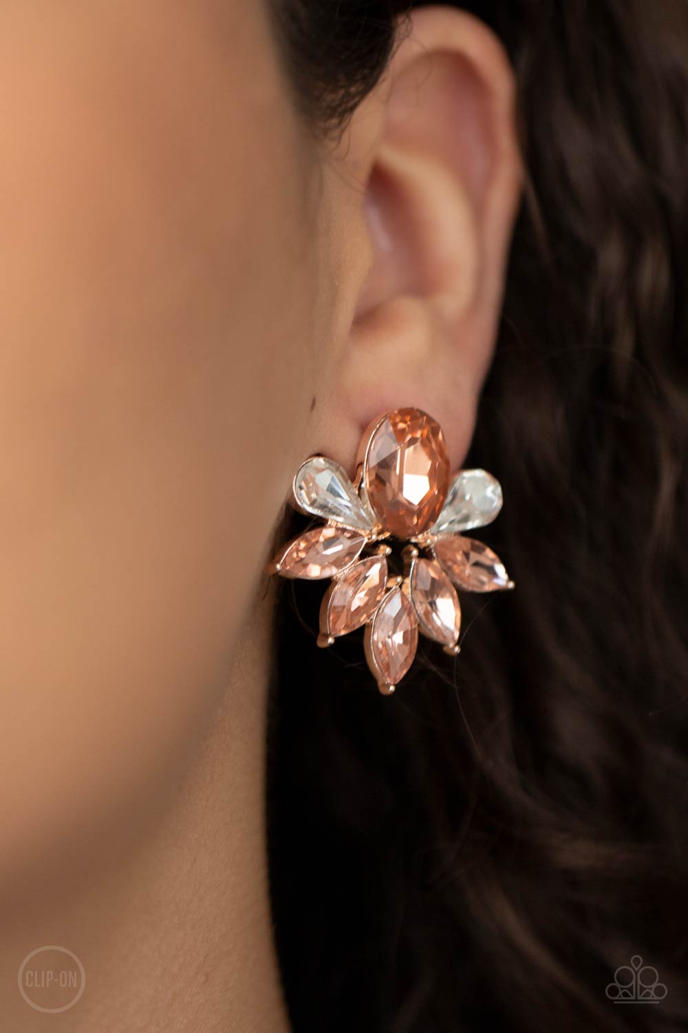 Paparazzi - Fearless Finesse - Rose Gold Earrings