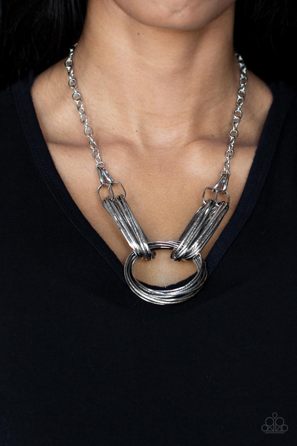 Paparazzi - Lip Sync Links - Silver Necklace