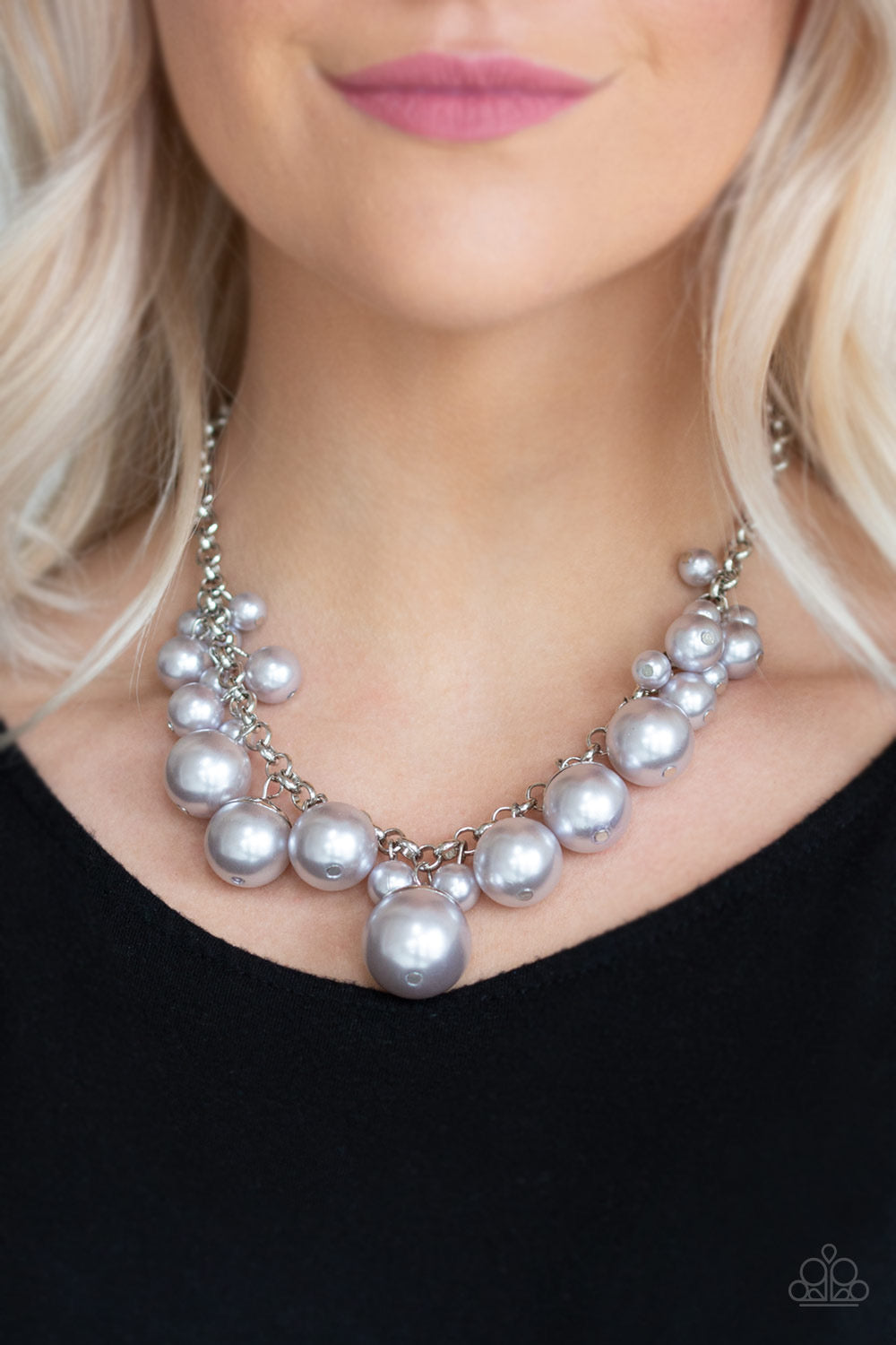 Paparazzi- Broadway Belle - Silver Pearl Necklace