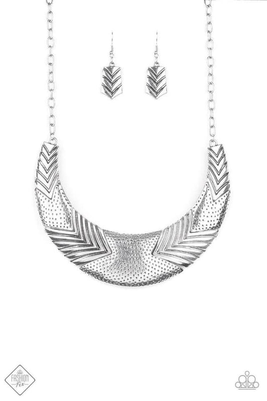 Paparazzi - Geographic Goddess Silver Necklace