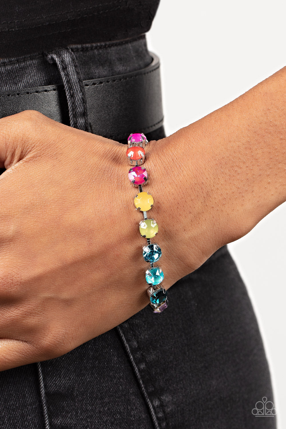 Paparazzi - Dreamy Debutante - Multi Bracelet