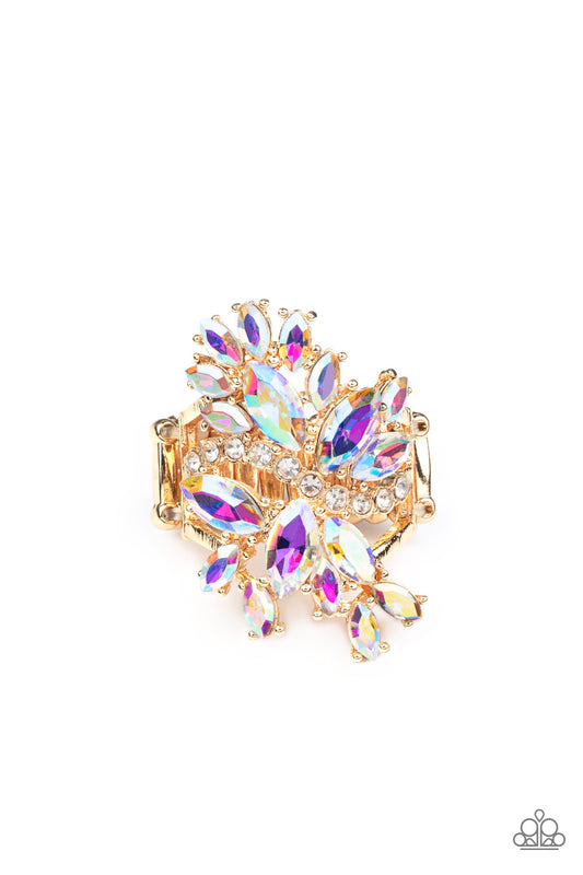 Paparazzi - Flauntable Flare - Gold Ring