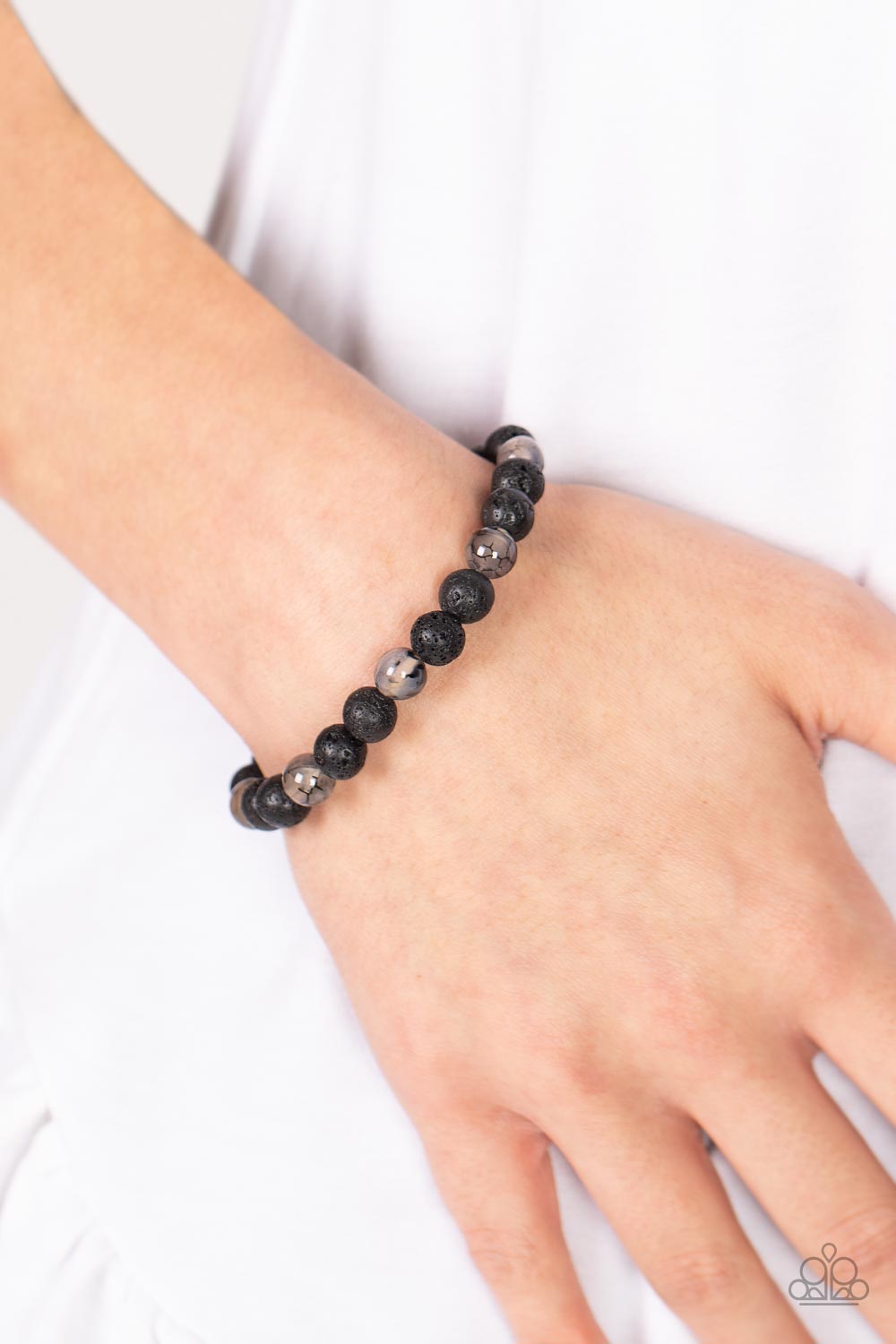 Paparazzi - Molten Mogul - Black Urban Bracelet