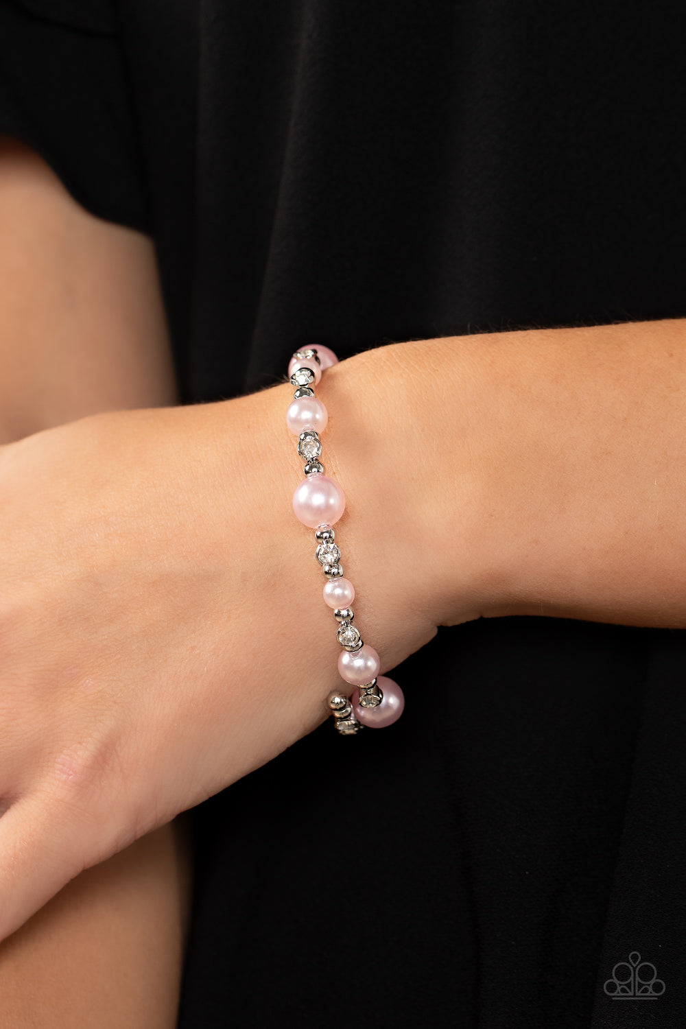 Paparazzi - Chicly Celebrity - Pink Bracelet