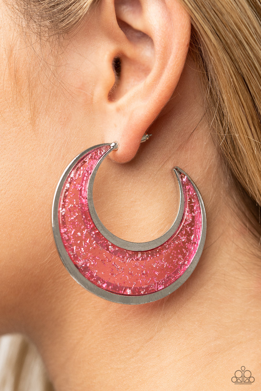 Paparazzi - Charismatically Curvy - Pink Hoop Earrings