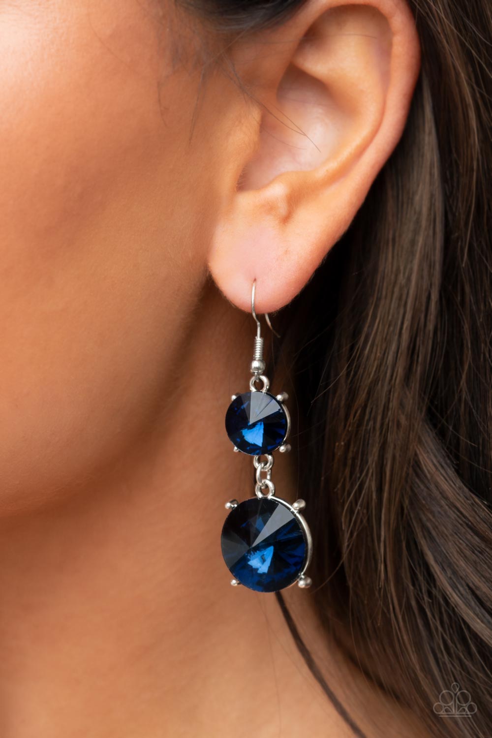 Paparazzi - Sizzling Showcase - Blue Earrings