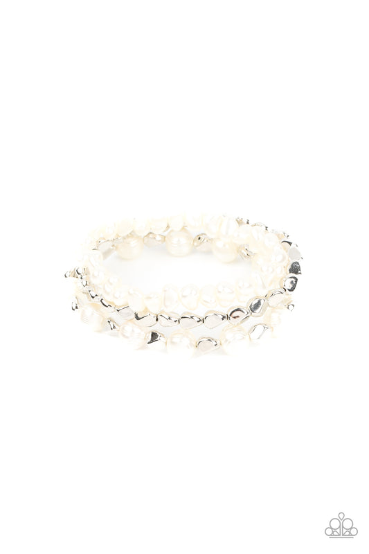 Paparazzi - Shoreside Soiree - White Stretchy Bracelet