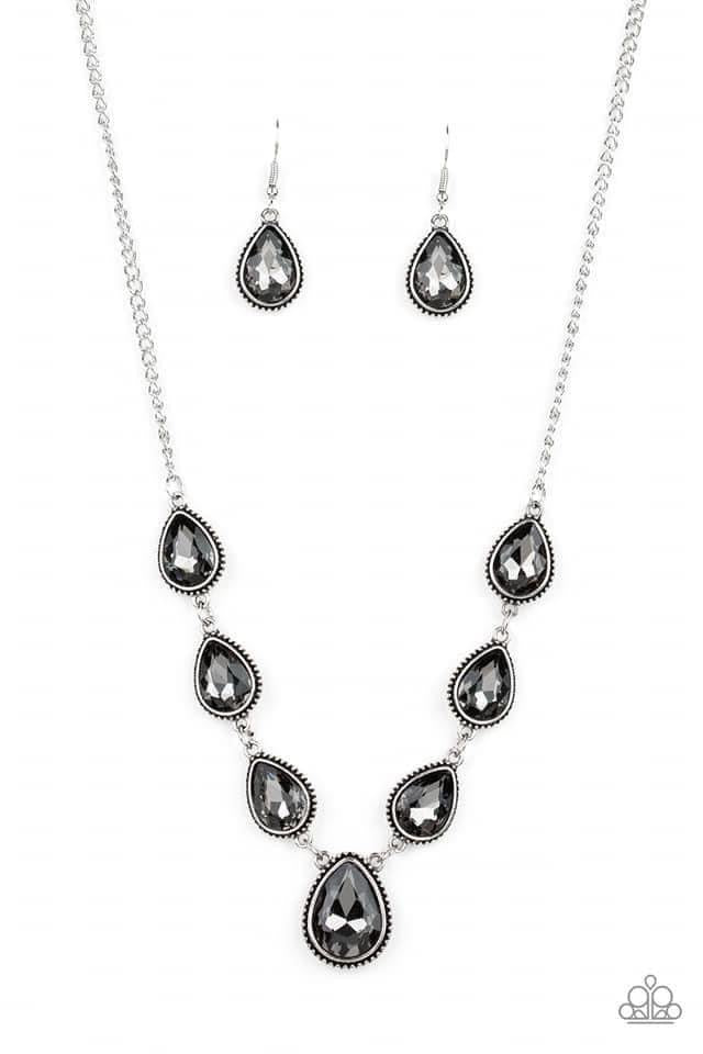 Paparazzi - Socialite Social - Silver Necklace