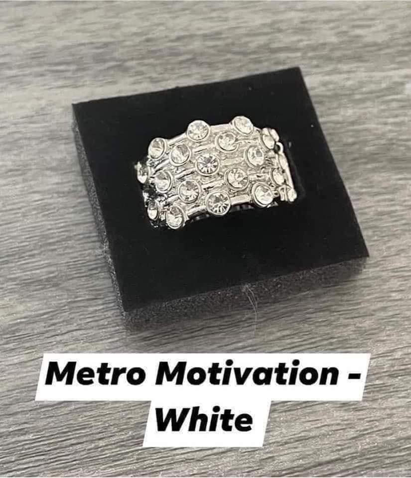 Paparazzi - Metro Motivation - White Ring