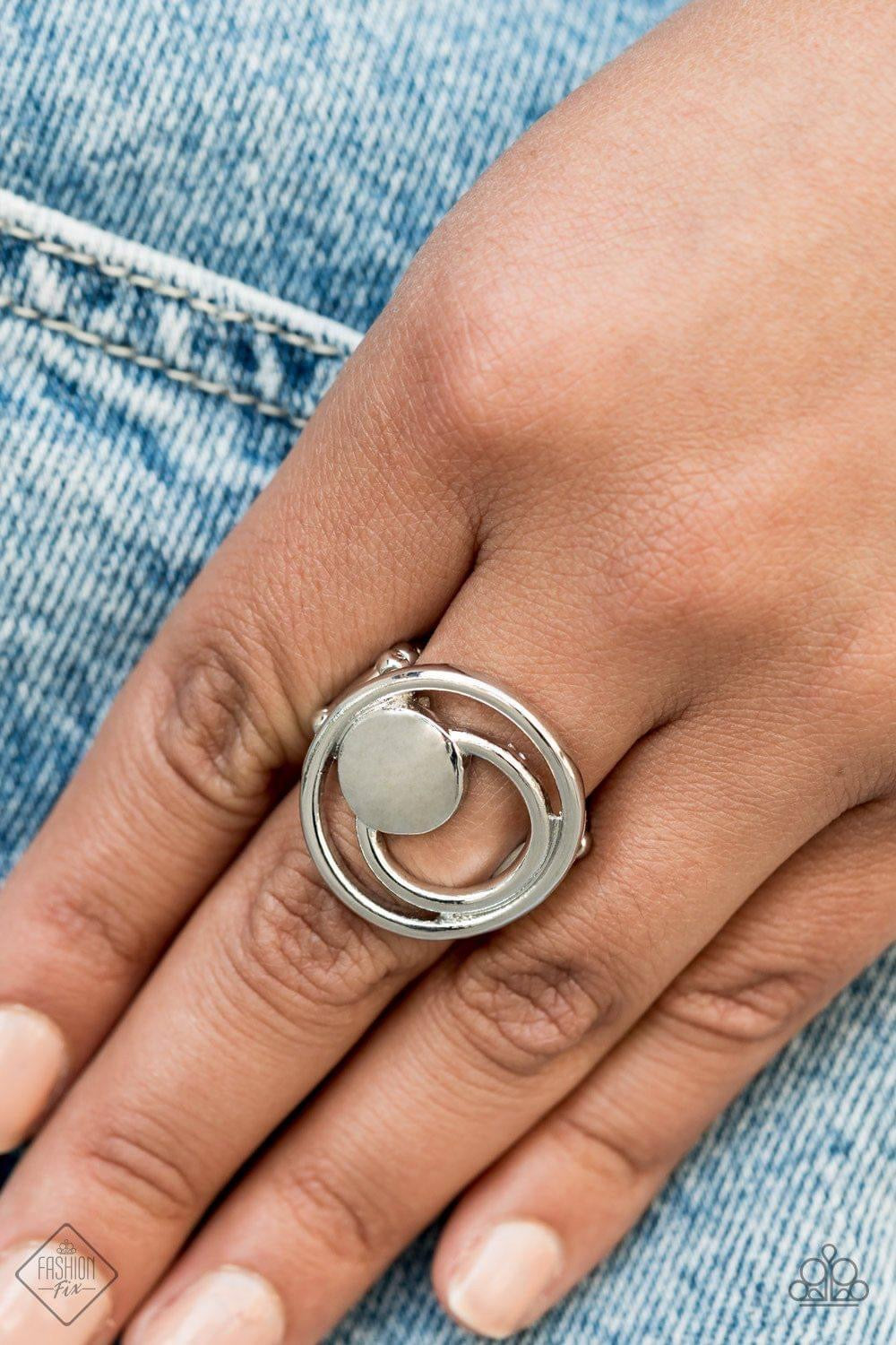 Paparazzi - Edgy Eclipse - Silver Ring