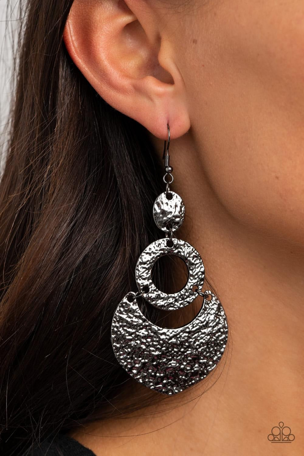 Paparazzi - Shimmer Suite- Black Earrings