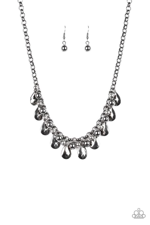 Paparazzi - Stage Stunner Black Necklace