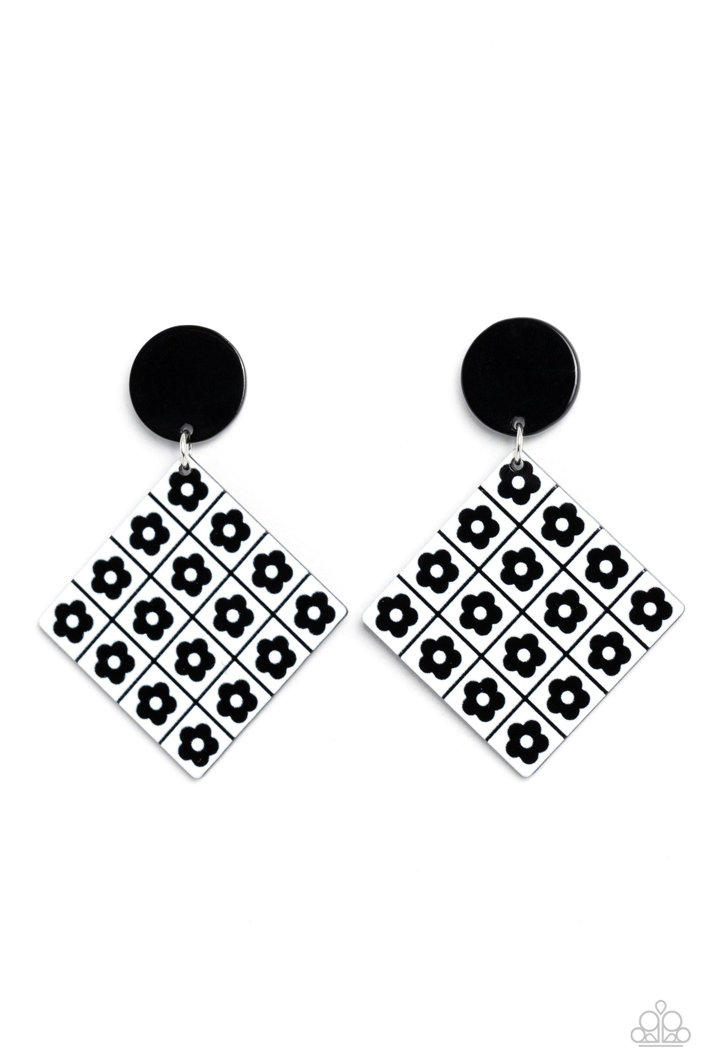 Paparazzi - Vintage Vaudeville - Black Post Earrings