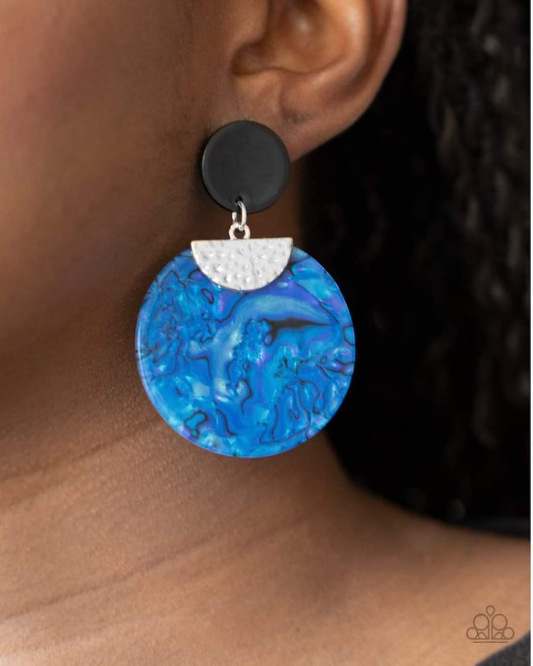 Paparazzi - Really Retropolitan Blue Earrings