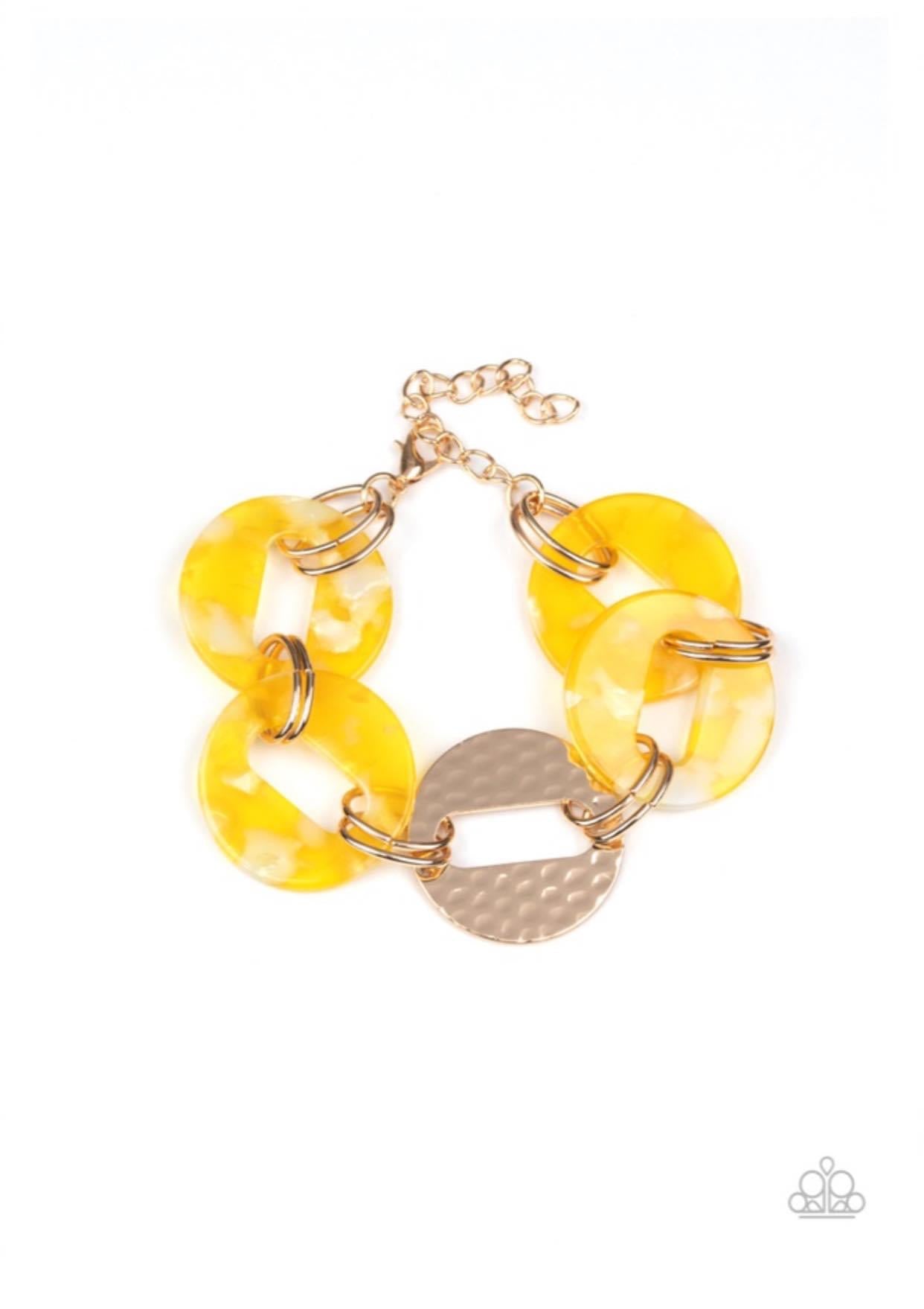 Paparazzi - Retro Recharge Yellow Bracelet