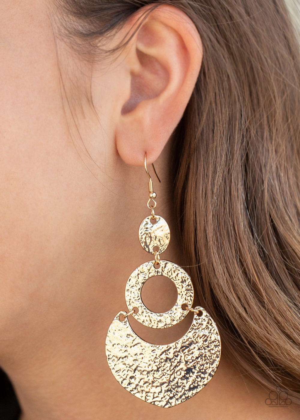 Paparazzi - Shimmer Suite - Gold Earrings