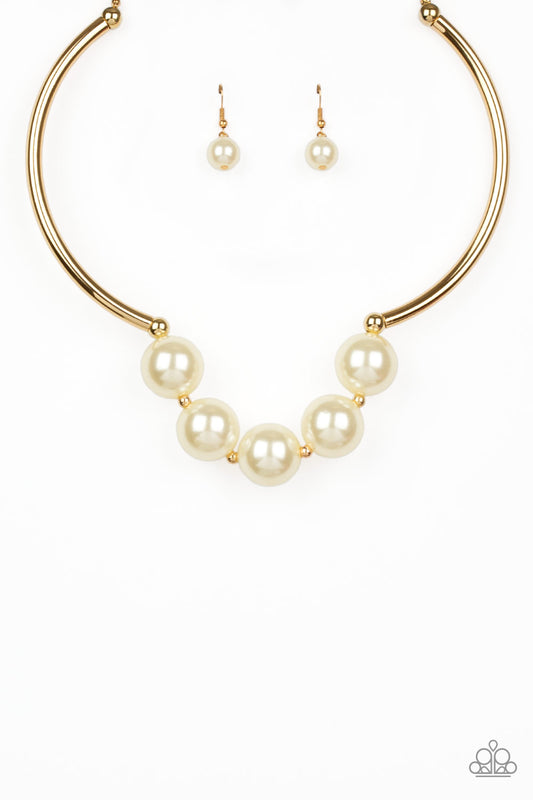 Paparazzi - Welcome To Wall Street - Gold Pearl Necklace