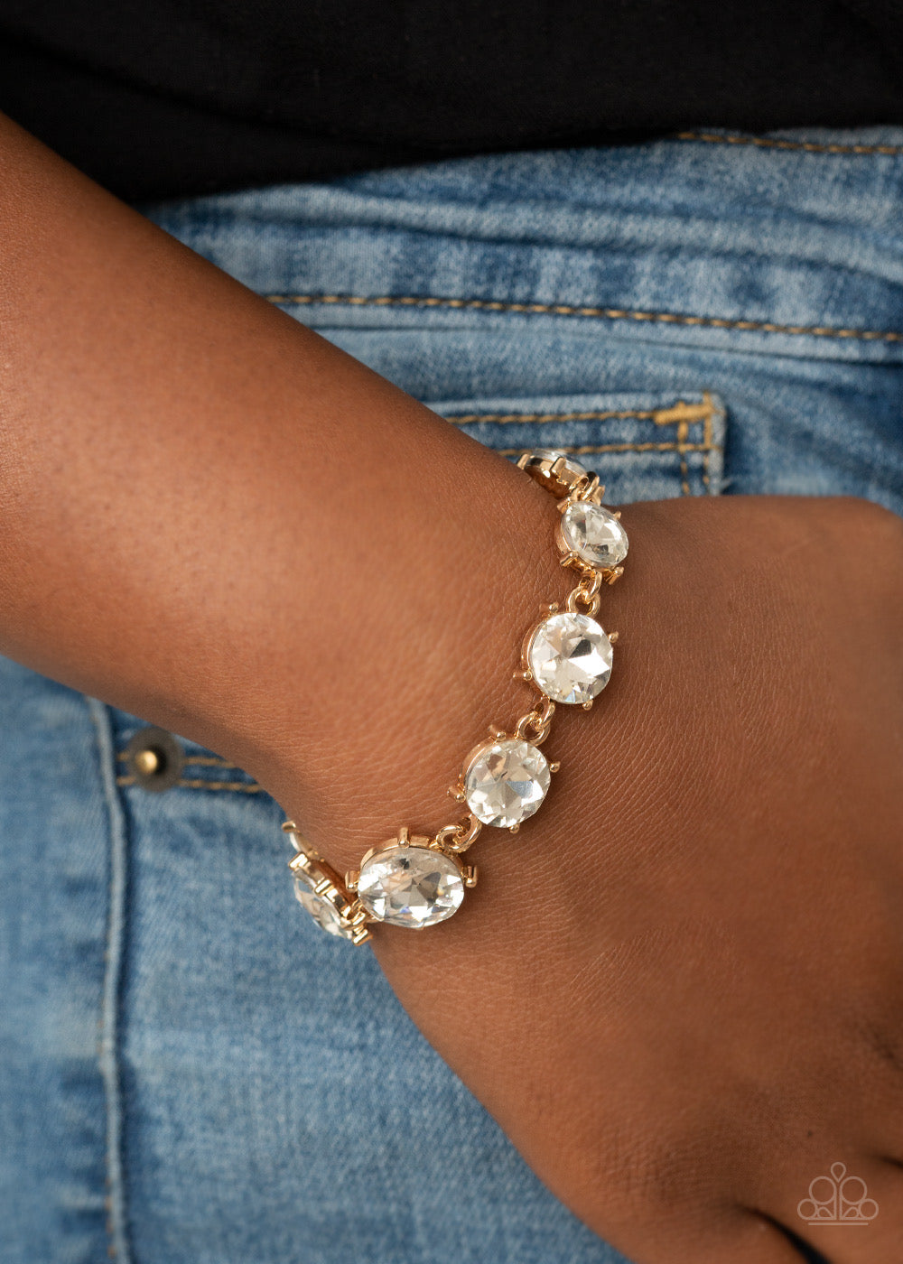 Paparazzi - Cant Believe My ICE - Gold Bracelet