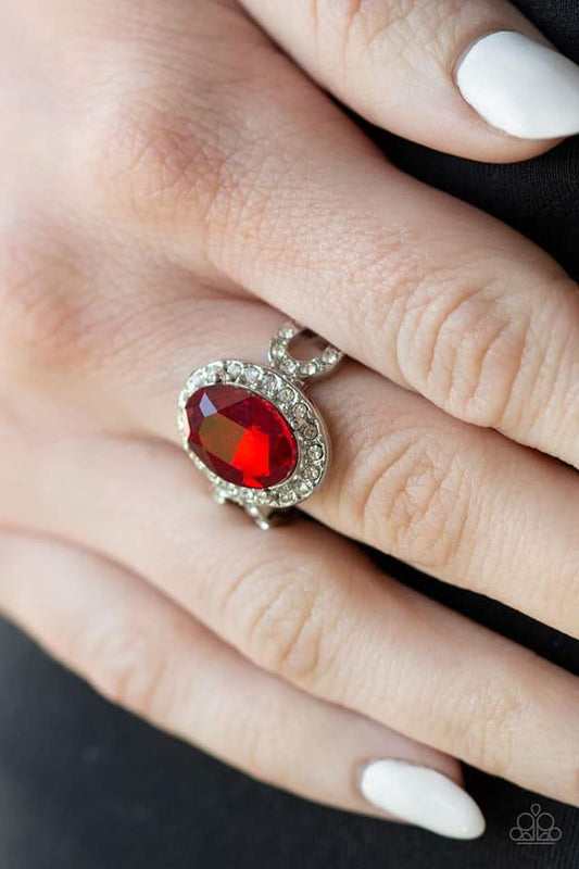 Paparazzi - Magnificent Majesty Red Ring