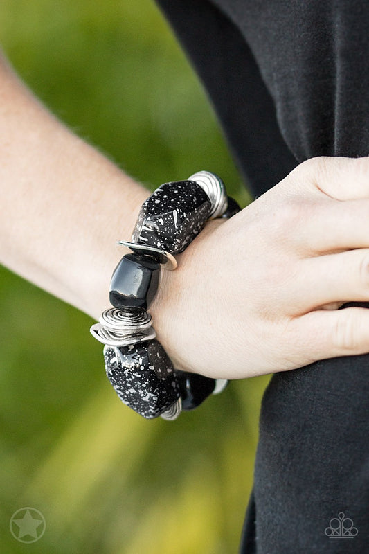 Paparazzi - Glaze of Glory - Black Bracelet