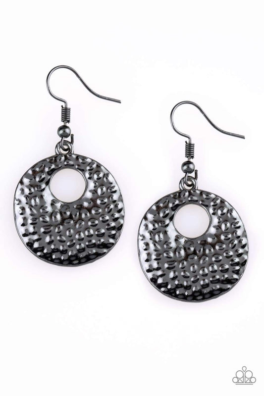 Paparazzi - A Taste for Texture - Black Earrings