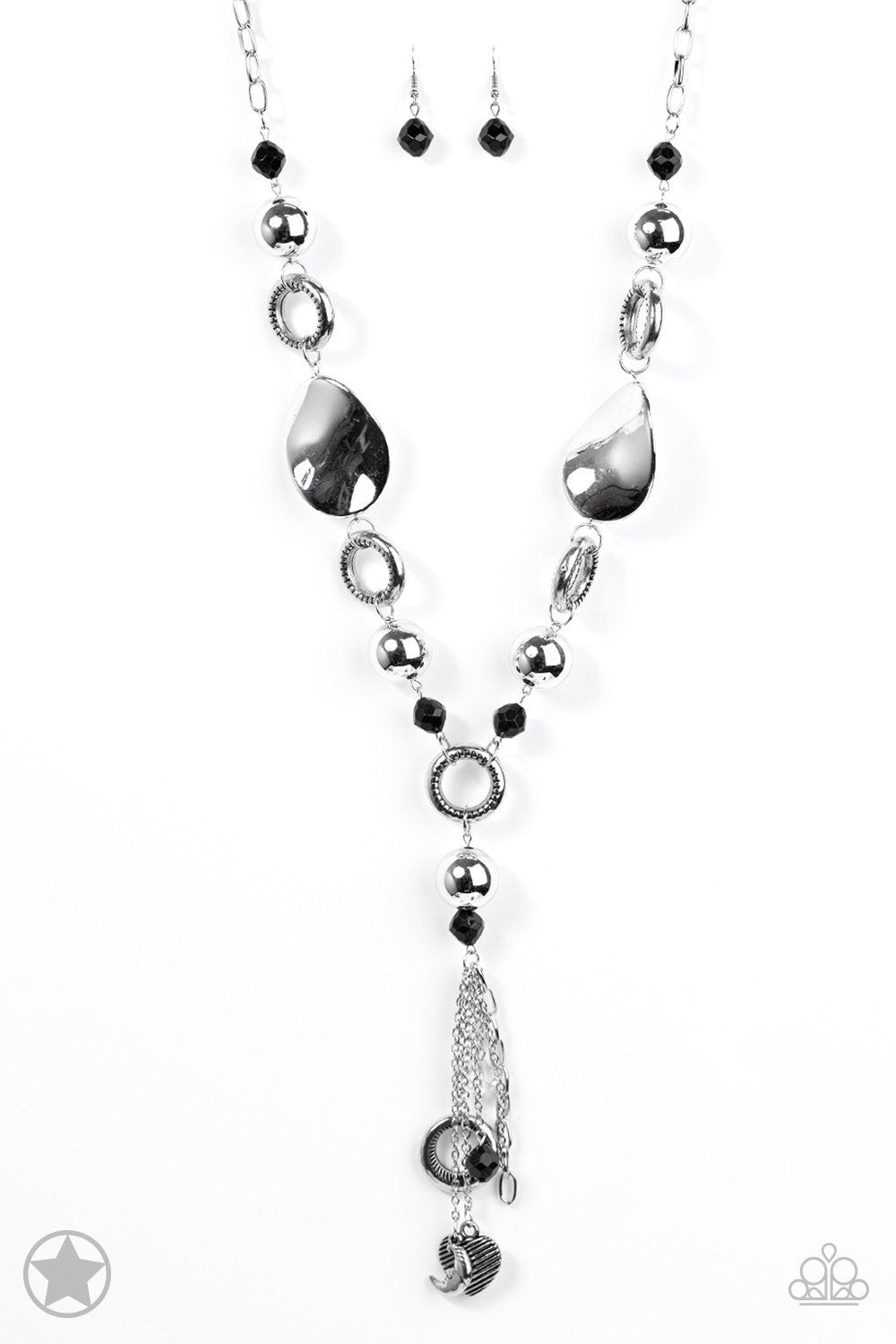 Paparazzi - Total Eclipse Of the Heart Necklace Set